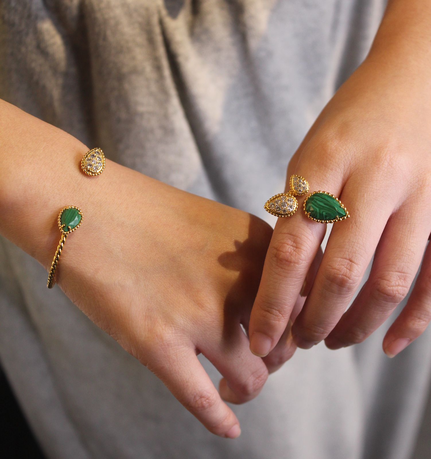 Serpent Boheme Malachite and Diamond High Jewelry Set in 18K Yellow Gold