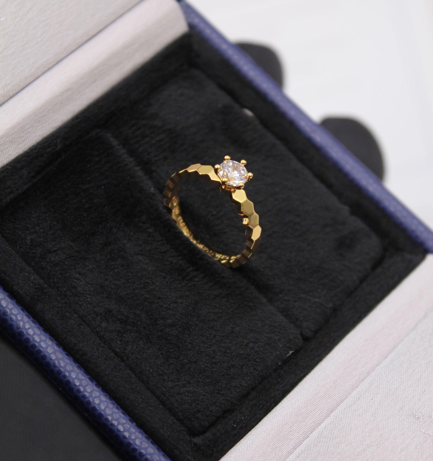 Chaumet Bee My Love 18K Yellow Gold Solitaire Diamond Ring