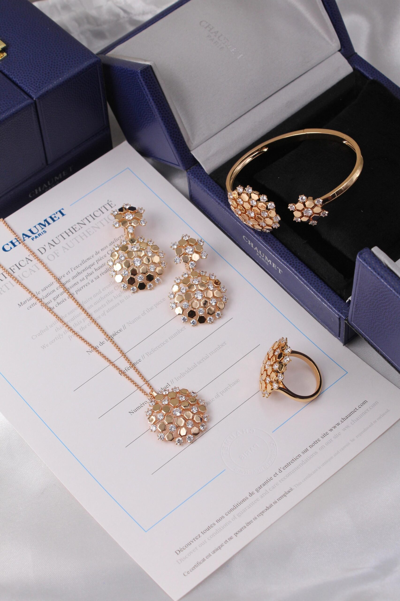 Chaumet Bee My Love 18K Rose Gold Diamond Suite Set