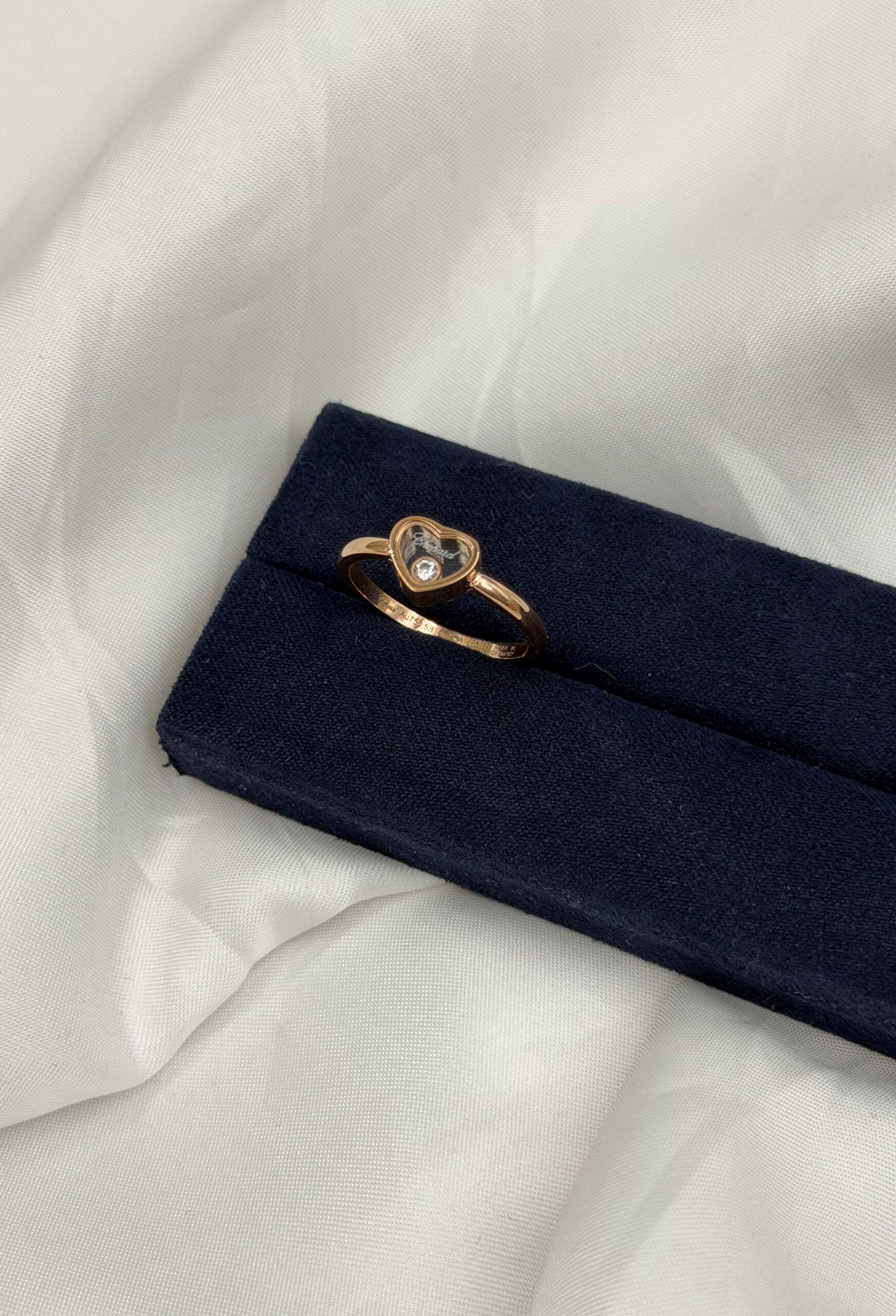 Chopard Happy Diamonds 18K Rose Gold Floating Diamond Heart Ring