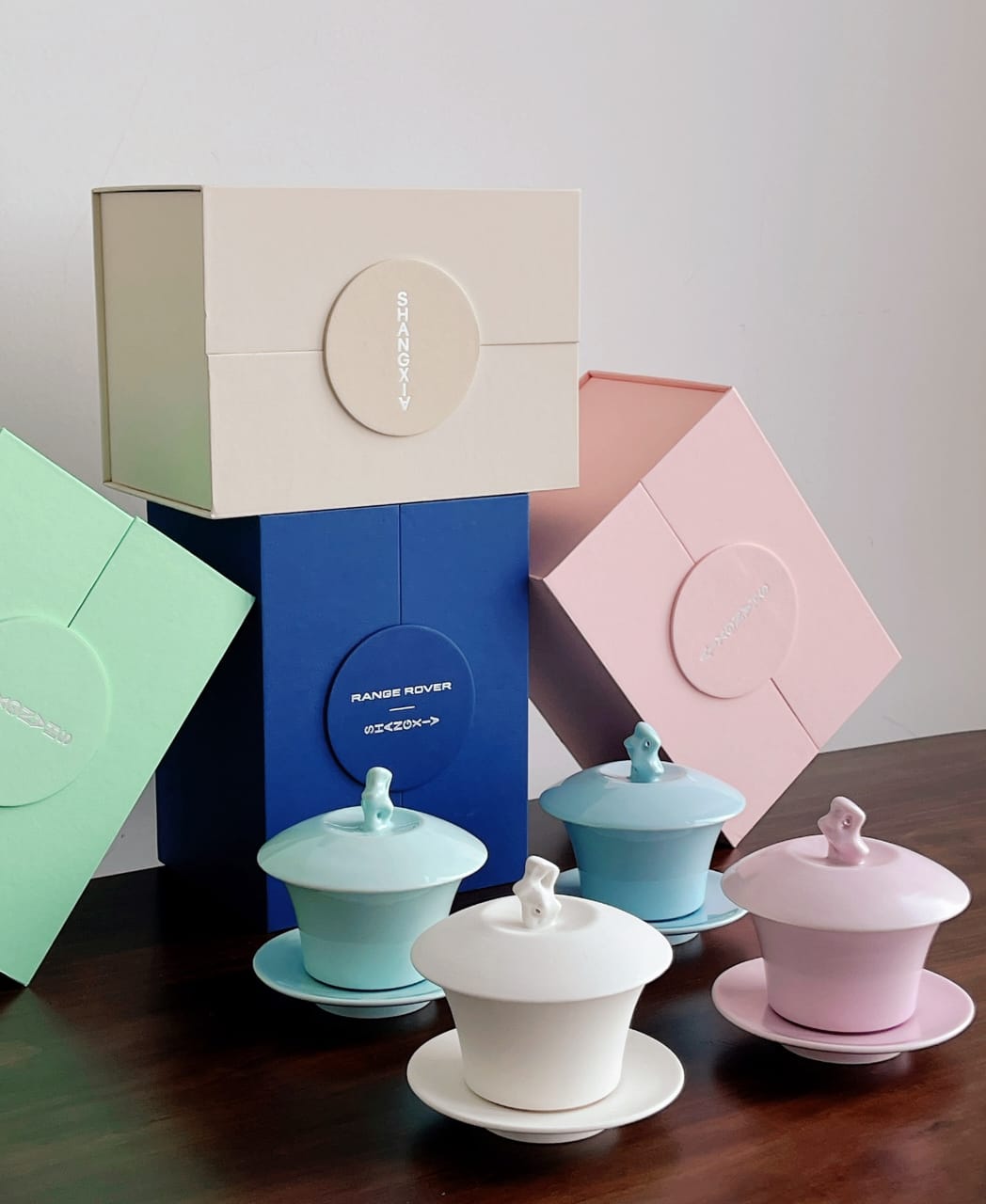 Shangx-i Bespoke Ceramic Gaiwan Tea Set