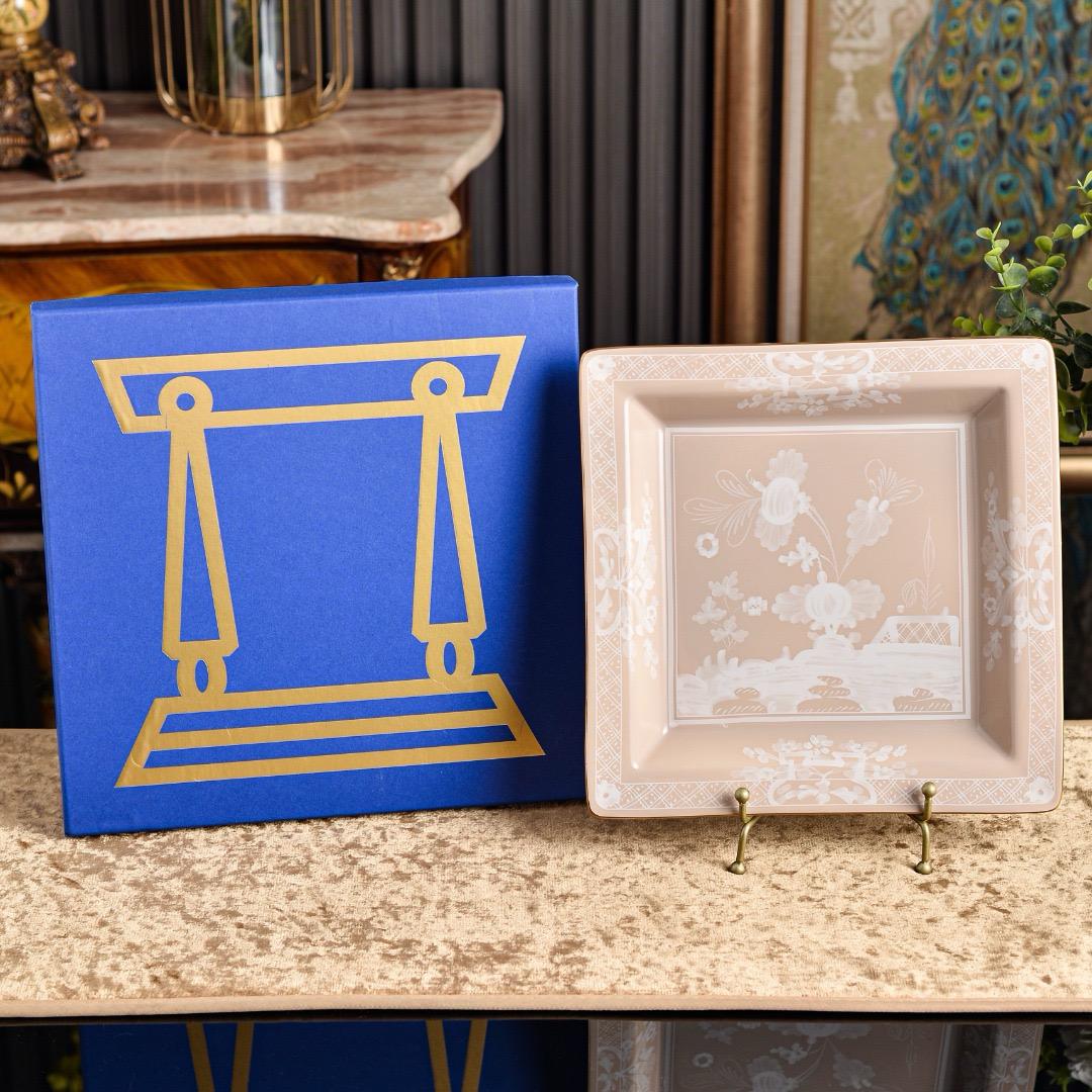 Luxoristia Imperial Chinoiserie Champagne Gold & Fine Tableware Set