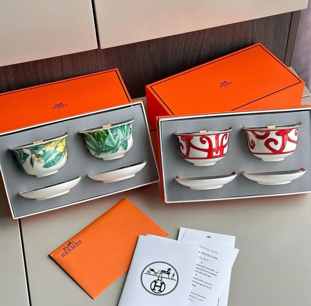 Hermès Artisanal Porcelain Tea and Bowl Presentation Set