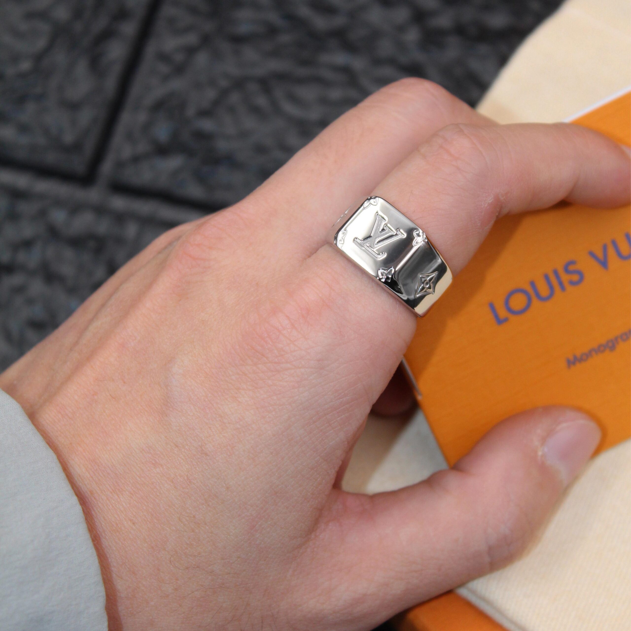 Louis Vuitton Monogram Signet Ring in Polished Silver-Tone Metal