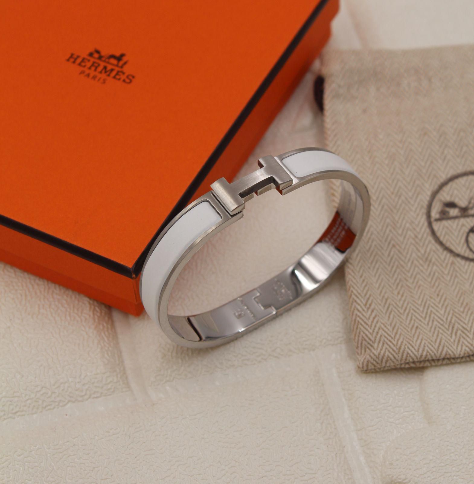 Hermès White Enamel and Palladium-Finish Clasp H-Bracelet