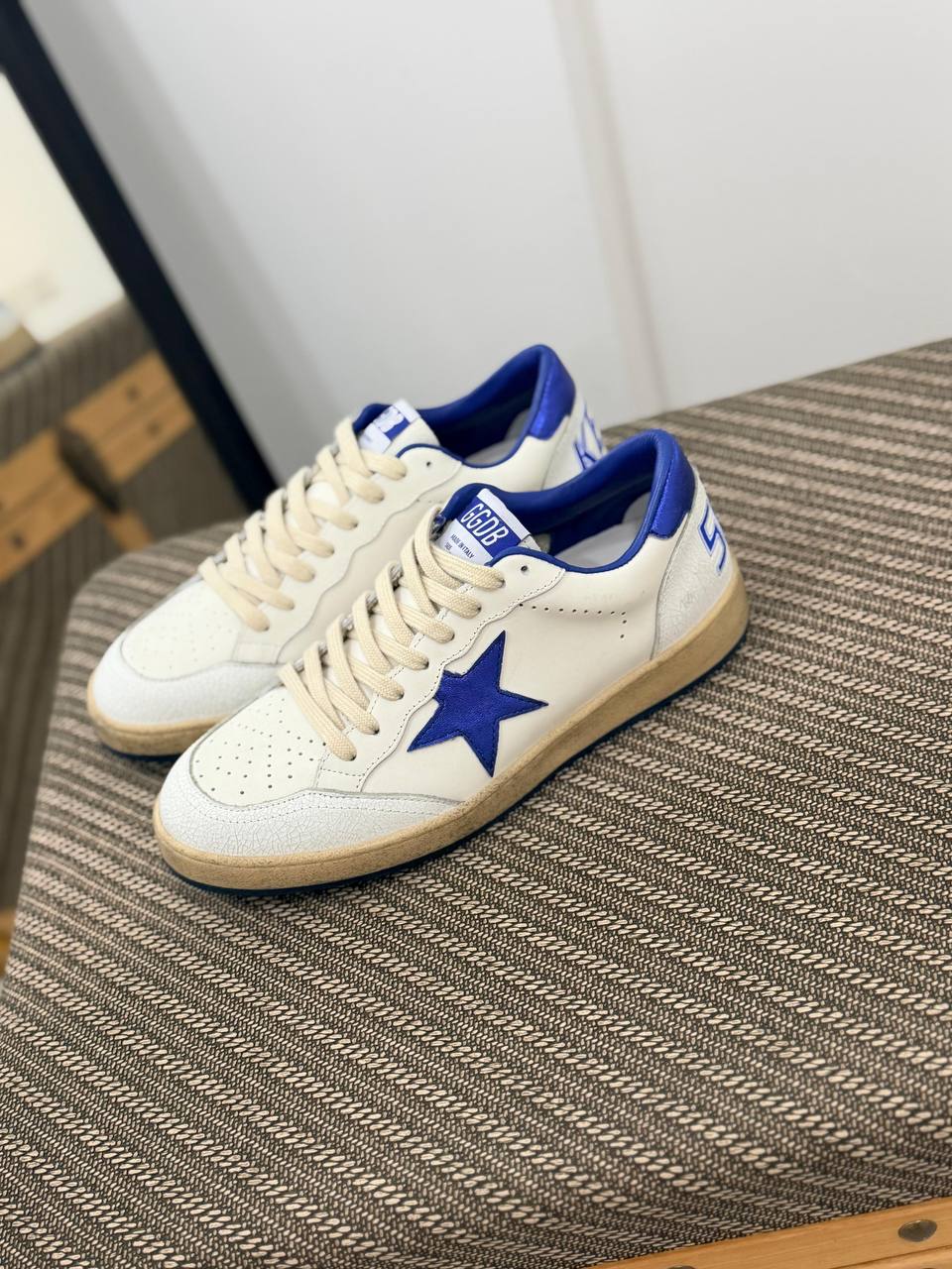 GGDB Ball Star Leather Low-Top Sneakers in White and Royal Blue