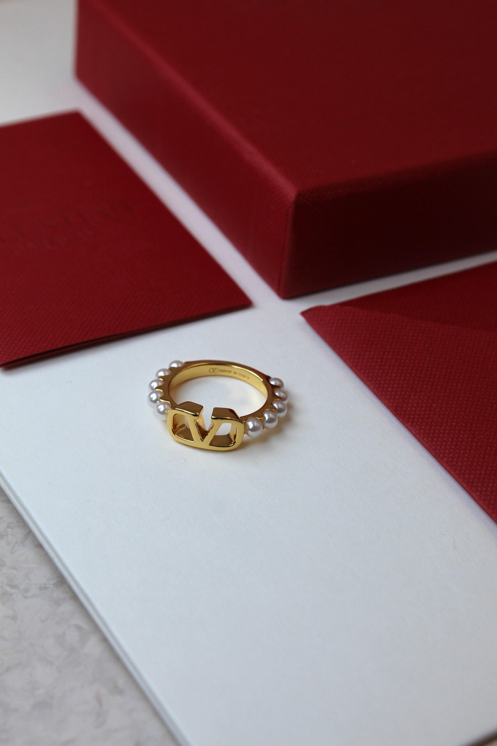Valentino Garavani VLogo Signature Pearl Gold-Tone Ring
