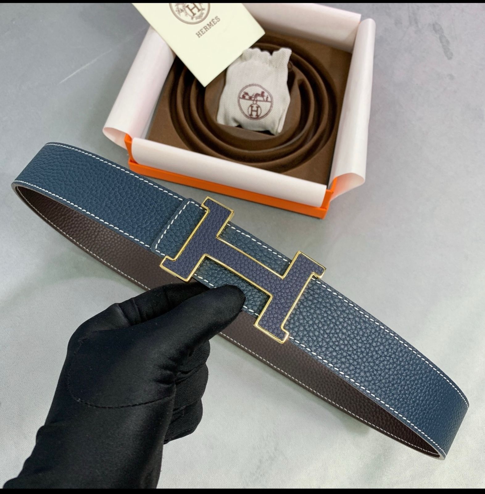 H-Buckle Reversible Leather Belt in Midnight Blue and Taupe