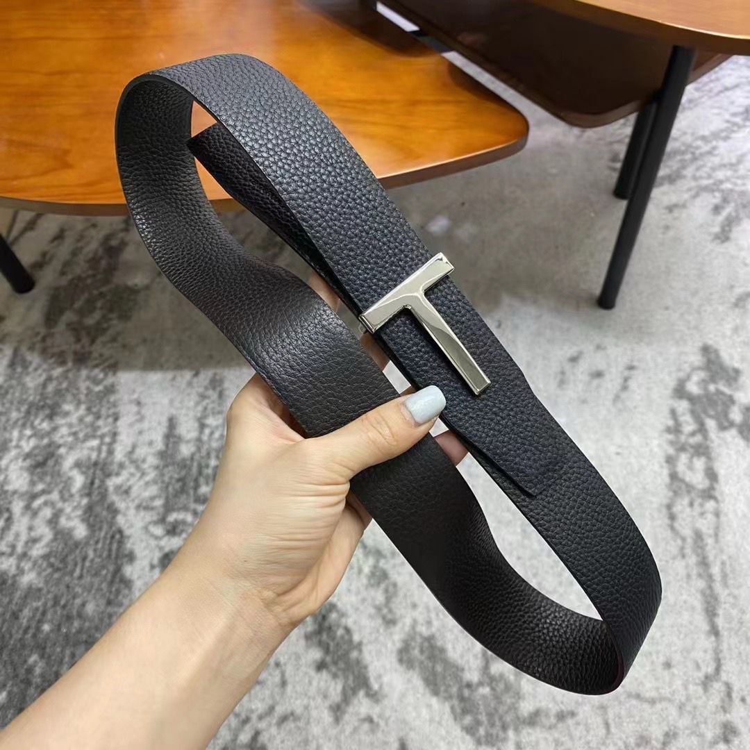 Signature T-Logo Pebbled Leather Belt in Silver-Tone Hardware