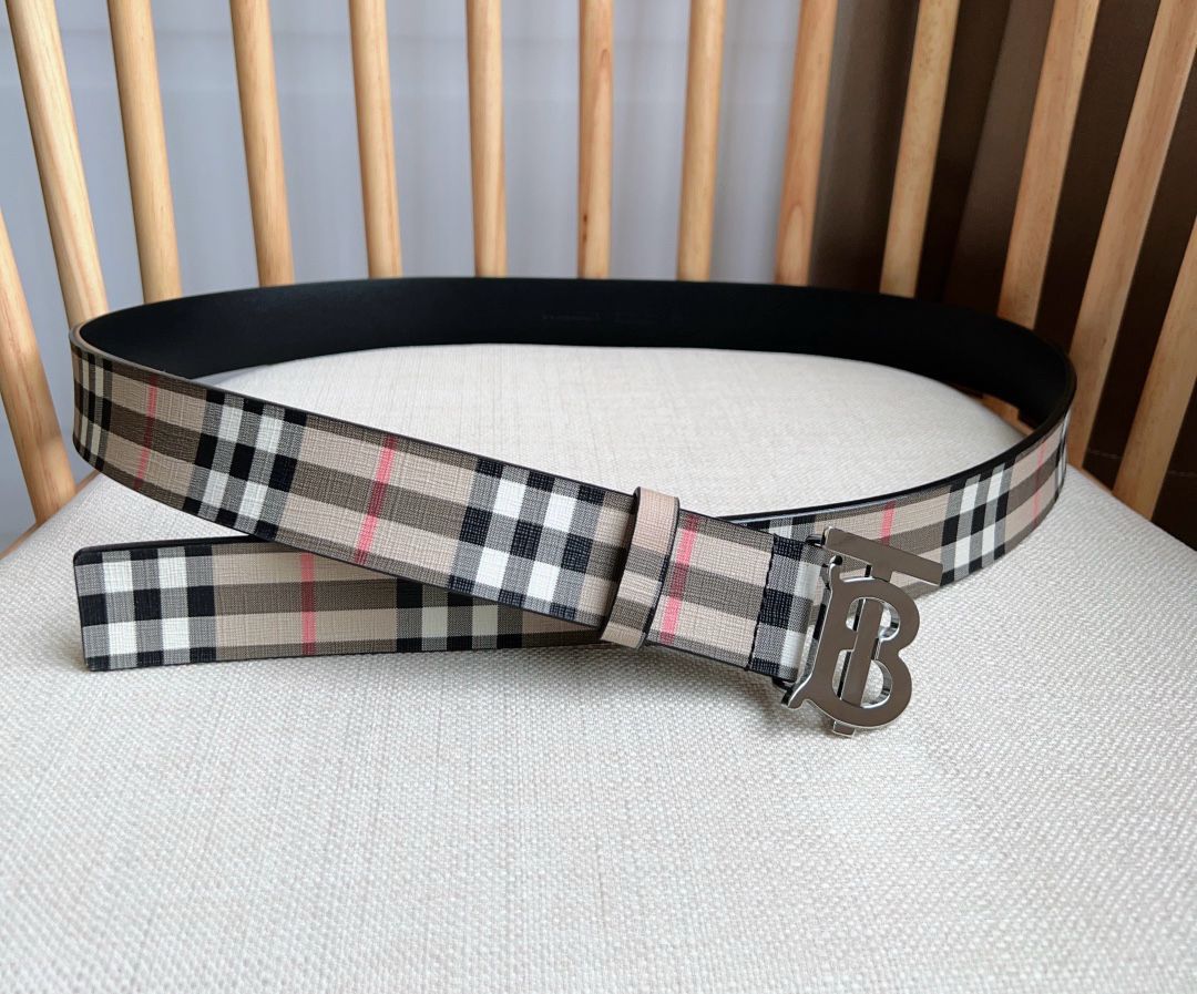 TB Monogram Plaque Belt in Vintage Check E-Canvas