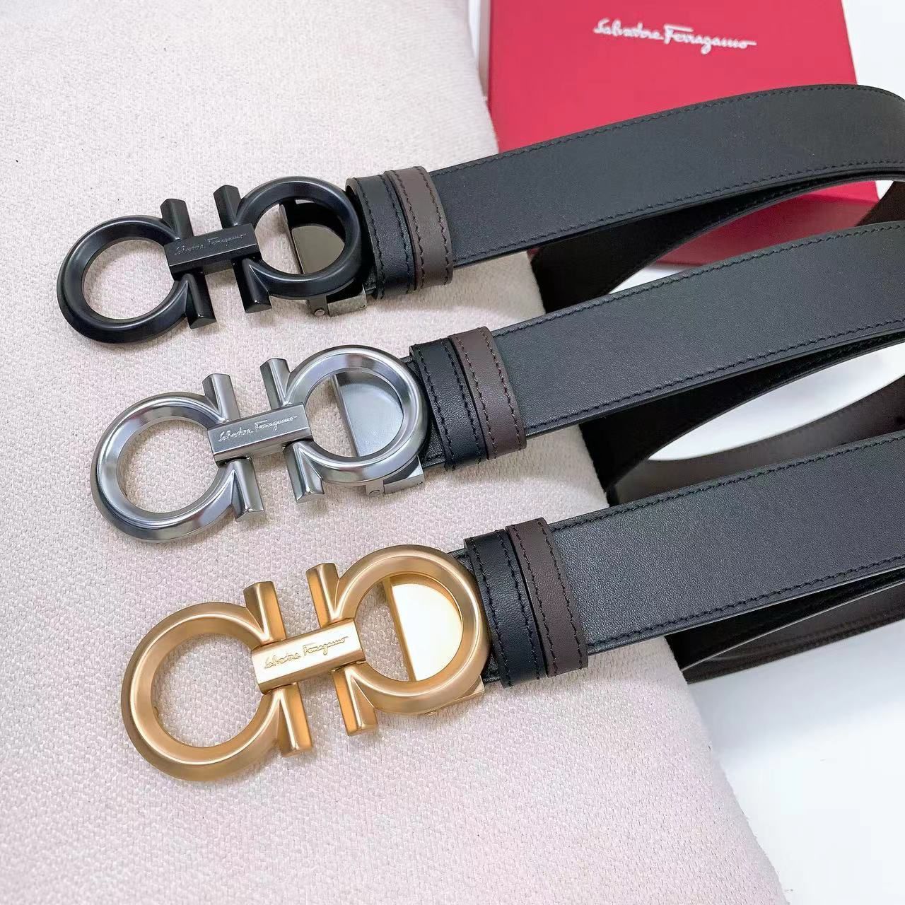 Salvatore Ferragamo Gancini Reversible Leather Belt