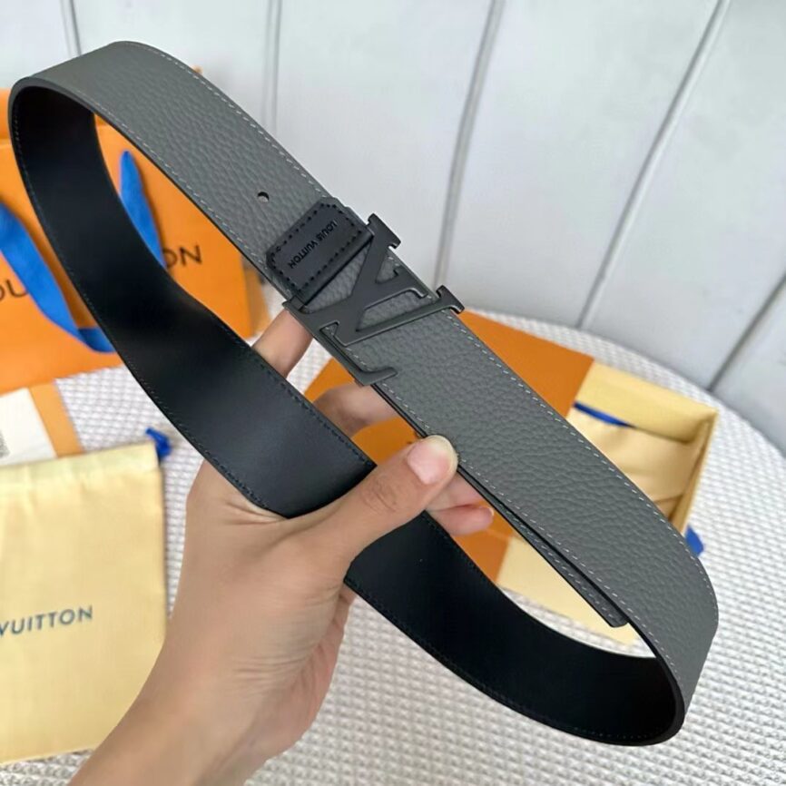 Louis Vuitton LV Initiales 40mm Reversible Belt in Matte Grey Taurillon Leather