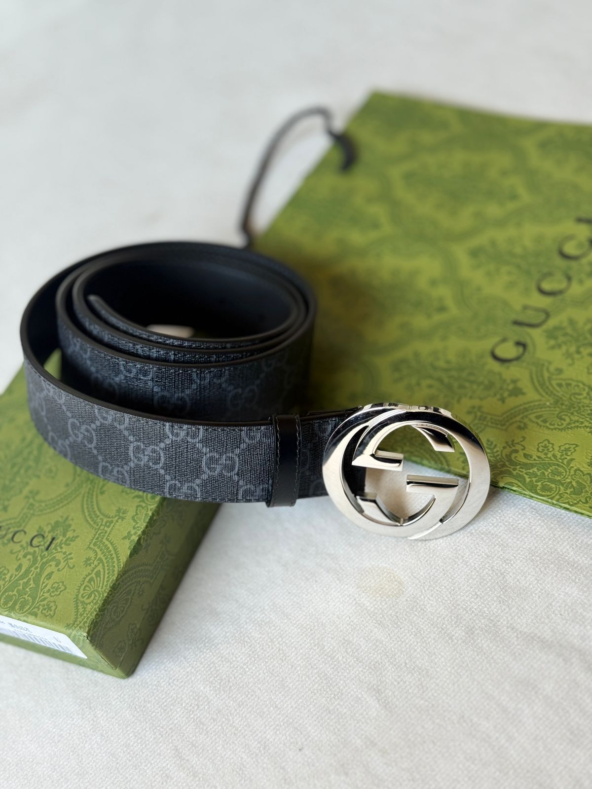 GG Supreme Interlocking G Buckle Belt in Black/Grey